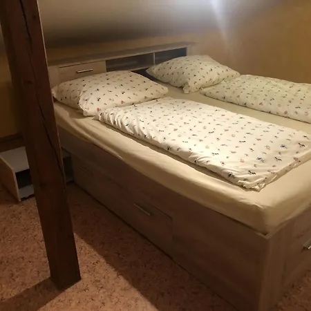 Altstadtmeise Rustika Nyaraló *
