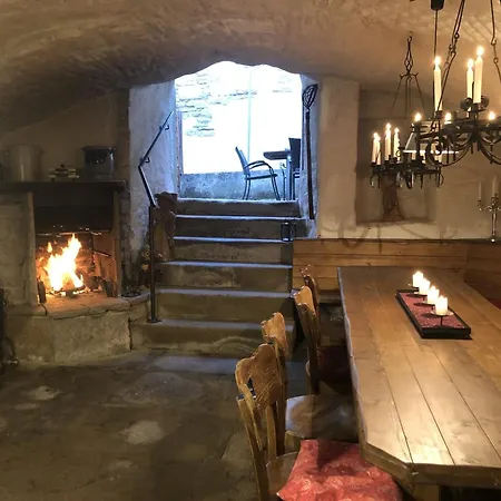 Altstadtmeise Rustika